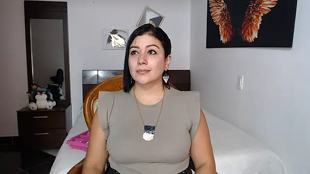 Snapshot of EmilyPeytonn chatting on March 11, 3:12 pm EmilyPeytonn online show from March 11, 3:12 pm