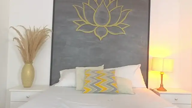 PamelaParrish online show from December 20, 12:34 pm