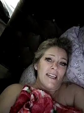 marcialoira online show from November 17, 12:11 pm