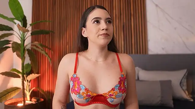 Amelia Rouse online show from September 30, 9:53 pm