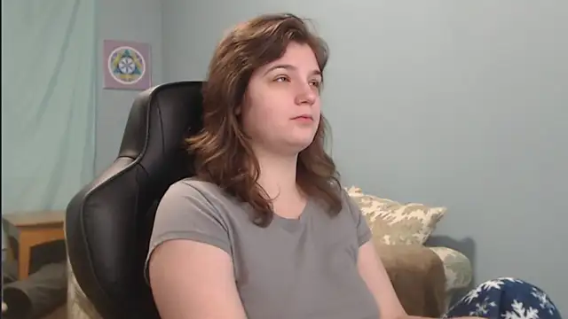 TreeJeanne online show from December 11, 6:25 am