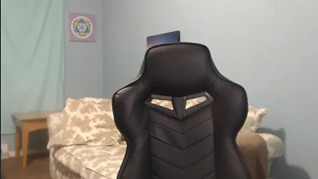 TreeJeanne online show from December 14, 12:33 pm