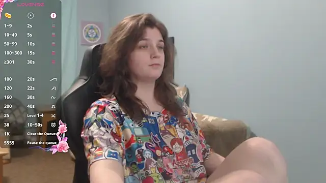 TreeJeanne online show from March 18, 1:32 am