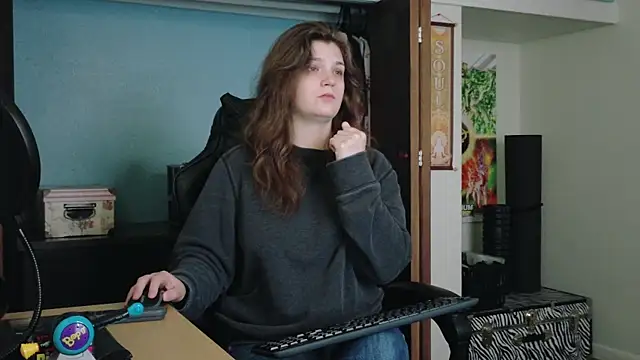 TreeJeanne online show from September 8, 3:22 pm