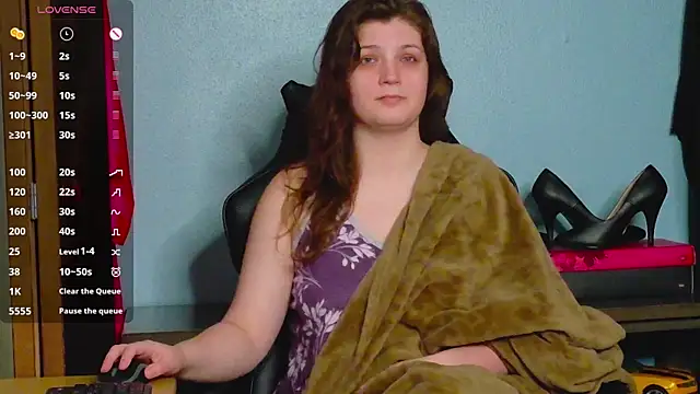 TreeJeanne online show from November 4, 11:59 pm