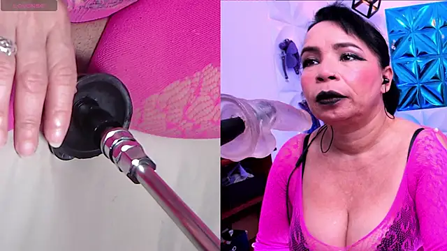 annie wigg online show from March 6, 3:35 am