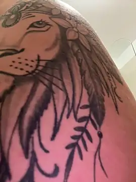 babyyboomm online show from December 8, 5:50 am