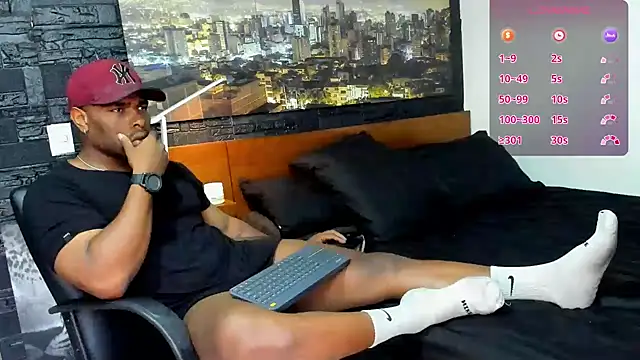 thomas santtos1 online show from January 21, 1:11 pm