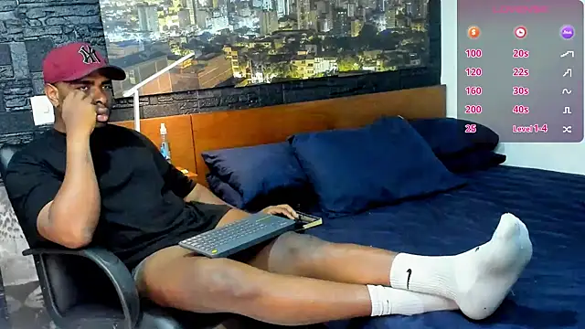 thomas santtos1 online show from February 25, 2:47 am