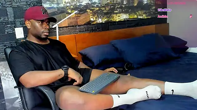 thomas santtos1 online show from March 3, 1:31 pm