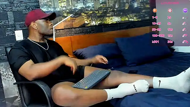 thomas santtos1 online show from March 12, 2:52 am
