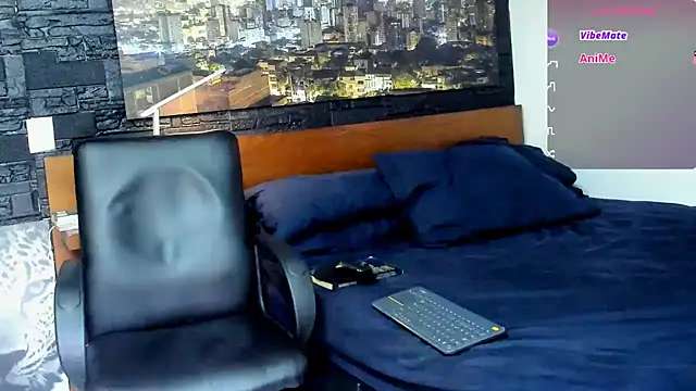 thomas santtos1 online show from March 20, 7:57 pm