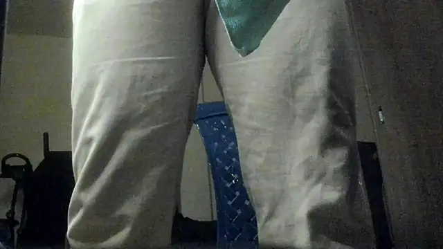 Snapshot of thomas_santtos1 chatting on July 13, 1:47 pm thomas santtos1 online show from July 13, 1:47 pm