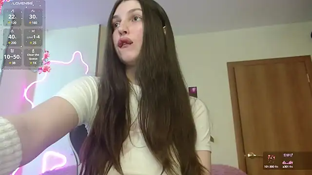 Snapshot of cherry_crushhh chatting on March 18, 8:36 am cherry crushhh online show from March 18, 8:36 am