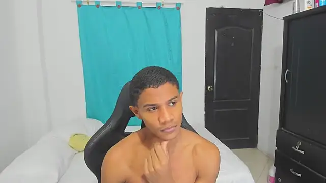 corzoethan online show from October 19, 11:38 pm