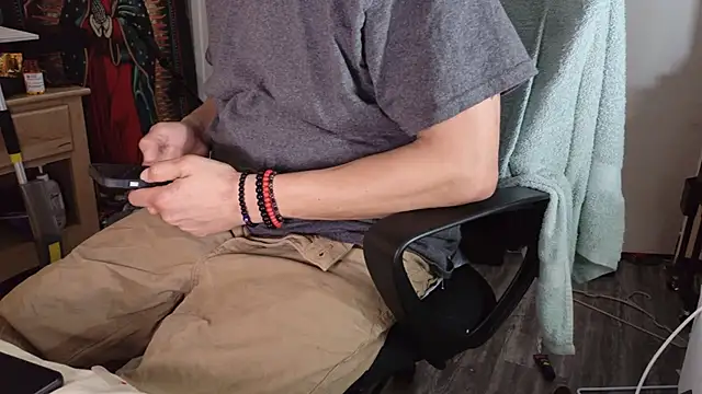 Mikeypnp1494 online show from July 23, 12:46 am