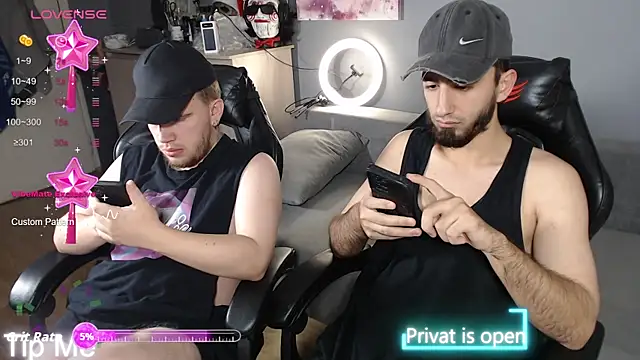 mikienn online show from October 19, 10:27 am