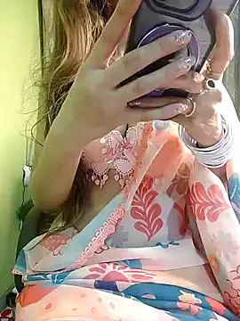 Snapshot of seductivegirl55 chatting on February 3, 5:56 pm seductivegirl55 online show from February 3, 5:56 pm