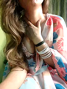 Snapshot of seductivegirl55 chatting on February 18, 4:48 pm seductivegirl55 online show from February 18, 4:48 pm