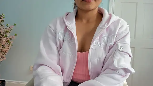 Snapshot of winterforu chatting on September 26, 2:10 pm winterforu online show from September 26, 2:10 pm