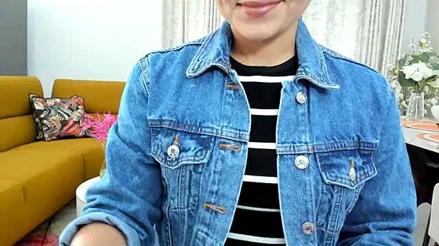 Snapshot of winterforu chatting on October 9, 10:24 am winterforu online show from October 9, 10:24 am