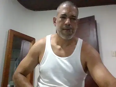 jackbigcock11 online show from November 19, 2:39 pm