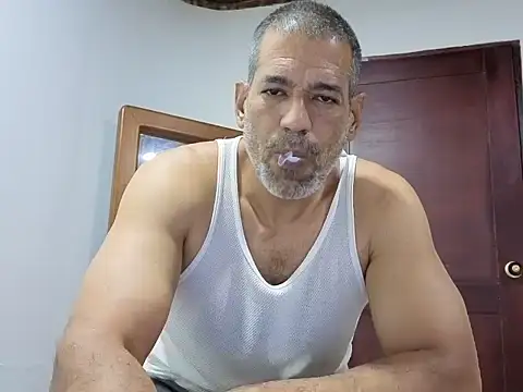 jackbigcock11 online show from March 22, 3:21 am