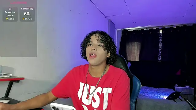 Noah Smith04 online show from April 9, 7:08 pm