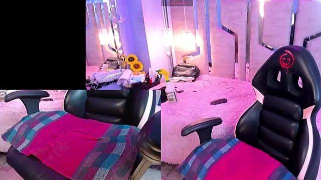 Snapshot of ValentinaGames chatting on February 23, 4:50 am ValentinaGames online show from February 23, 4:50 am