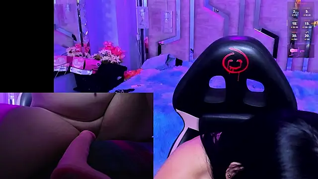 Snapshot of ValentinaGames chatting on September 18, 4:25 am ValentinaGames online show from September 18, 4:25 am