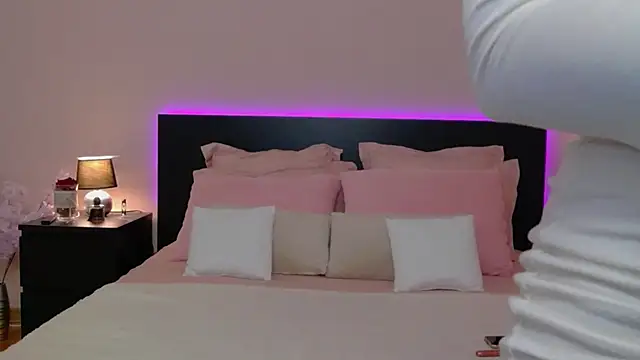 Snapshot of AyanaJoy chatting on March 22, 12:25 am AyanaJoy online show from March 22, 12:25 am