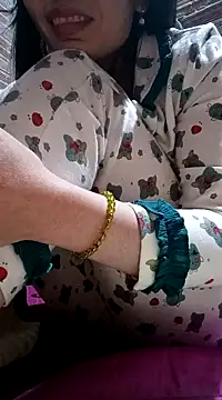 Blythe 69 online show from January 29, 2:53 pm