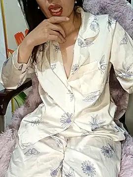 Blythe 69 online show from March 19, 6:35 am