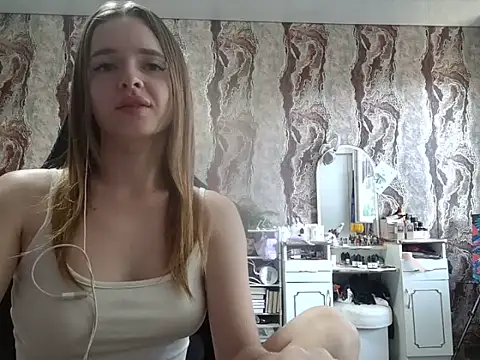 Snapshot of samanta55555 chatting on June 29, 11:43 am samanta55555 online show from June 29, 11:43 am