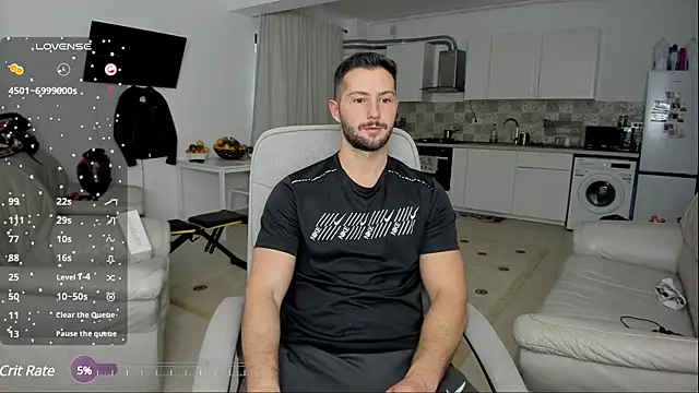 ZackFraser online show from December 7, 8:33 am