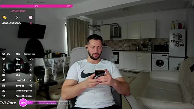 ZackFraser online show from November 15, 8:33 am