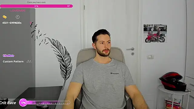 Snapshot of ZackFraser chatting on February 12, 4:57 pm ZackFraser online show from February 12, 4:57 pm