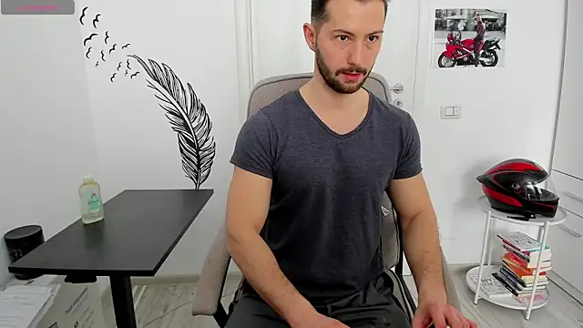 Snapshot of ZackFraser chatting on March 2, 10:22 am ZackFraser online show from March 2, 10:22 am