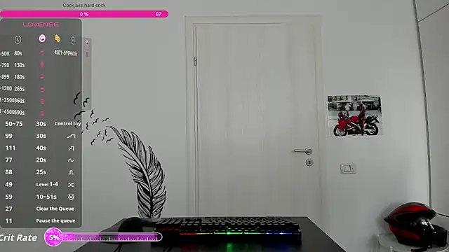 Snapshot of ZackFraser chatting on March 9, 6:50 am ZackFraser online show from March 9, 6:50 am