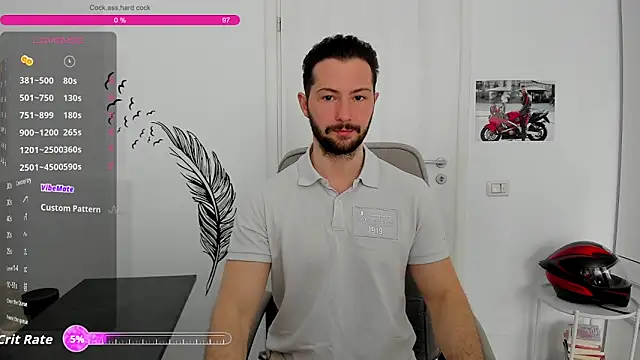 Snapshot of ZackFraser chatting on March 18, 6:27 am ZackFraser online show from March 18, 6:27 am