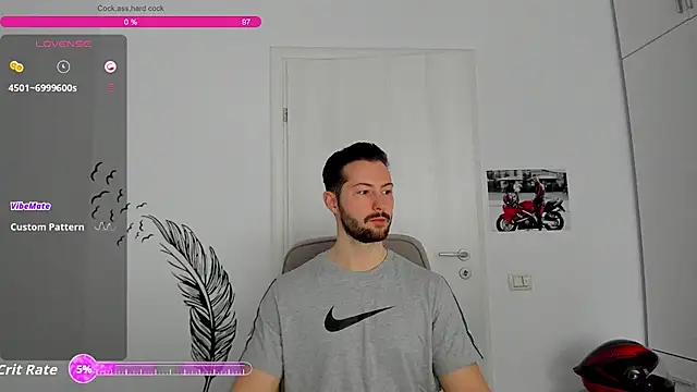 Snapshot of ZackFraser chatting on March 23, 6:17 am ZackFraser online show from March 23, 6:17 am