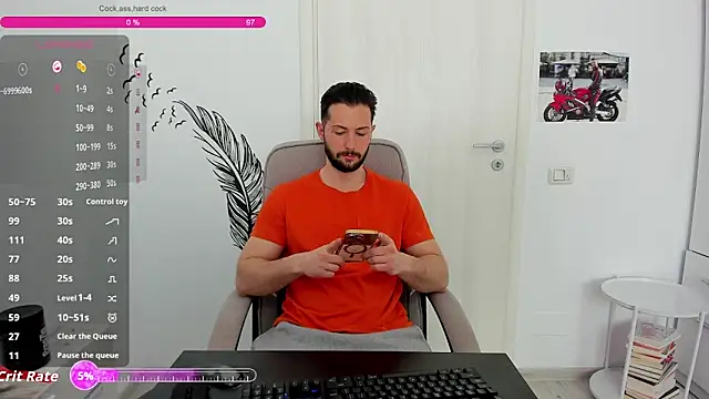 Snapshot of ZackFraser chatting on April 16, 7:53 am ZackFraser online show from April 16, 7:53 am
