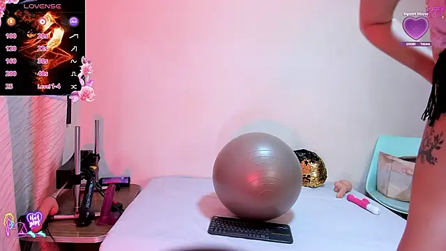 cleopatraa online show from January 19, 1:59 pm