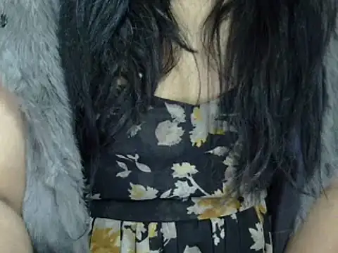 Snapshot of Naughty-Jiya chatting on February 11, 11:32 am Naughty-Jiya online show from February 11, 11:32 am