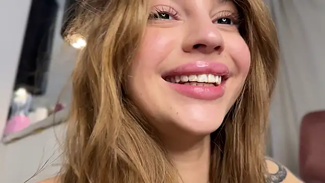 Elsa Ice online show from December 4, 8:23 am