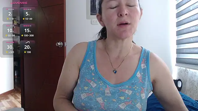 Snapshot of _Alice_Horny_Gh chatting on March 15, 1:17 pm Alice Horny Gh online show from March 15, 1:17 pm