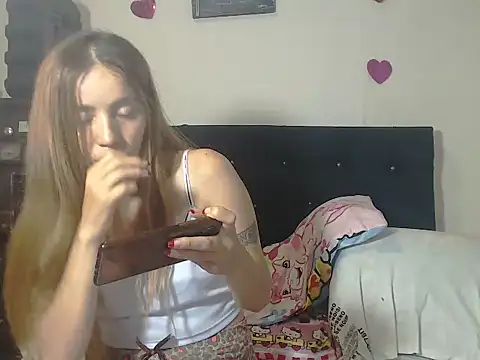 valerivegass online show from October 24, 8:27 pm