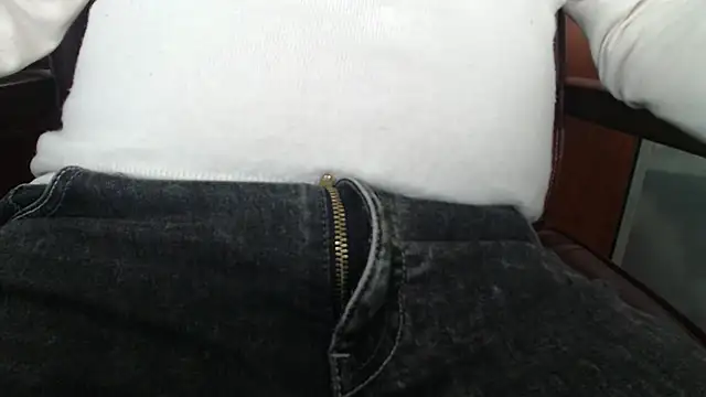 smoothandtiny online show from January 9, 4:39 pm