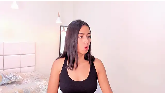 your khloe online show from March 25, 1:28 pm