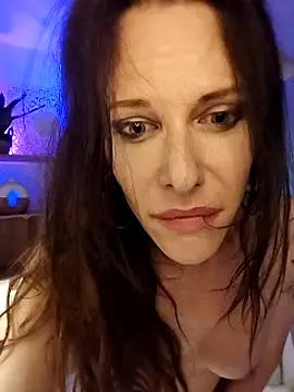 Luna Kitanna online show from March 22, 6:43 am